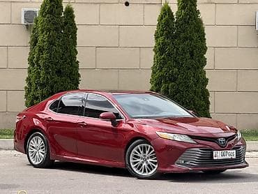 твих диска: Toyota Camry: 2018 г., 2.5 л, Вариатор, Гибрид, Седан — 1