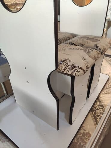 кухни истол: Ашкана үстөлү жана отургуч, Жаңы, Өзү алып кетүү, Акысыз жеткирүү, Акылуу жеткирүү — 8