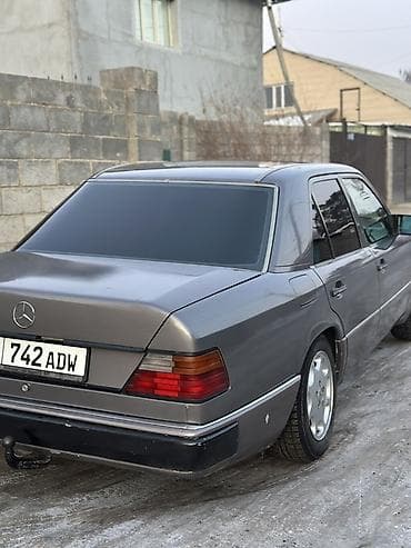 мерс решетка: Mercedes-Benz W124: 1994 г., 2 л, Ручные, Бензин, Седан — 1