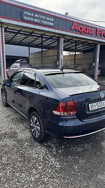 a4 b5: Volkswagen Polo: 2017 г., Автомат, Седан — 4