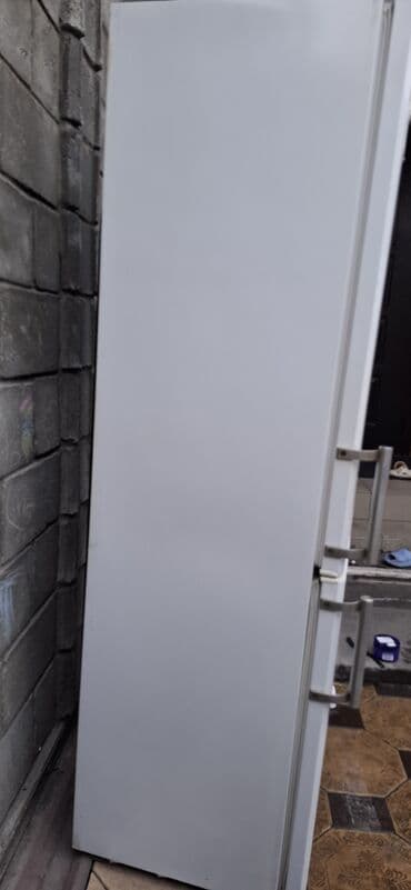 холодильник в оше: Холодильник Hisense, Б/у, Двухкамерный, De frost (капельный), 75 * 185 * 70 — 2