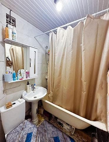 ганди: ‼️ *СРОЧНО ПРОДАЮ* ‼️ *2 ком.кв, 42 м²* *ул.Баялинова/Махатма — 4