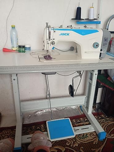 Оверлочные машинки: Jack, В наличии, Самовывоз — 1