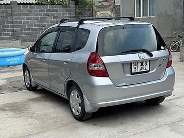 Honda Fit: 2003 г., 1.3 л, Вариатор, Бензин, Хэтчбэк — 2