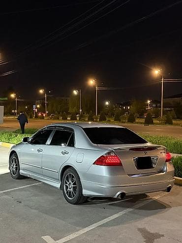 Унаа сатуу: Honda Accord: 2005 г., 3 л, Автомат, Бензин, Седан — 4