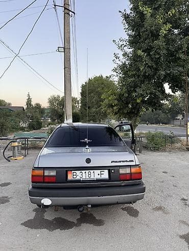 Продажа авто: Volkswagen Passat: 1989 г., 1.8 л, Механика, Бензин, Седан — 5