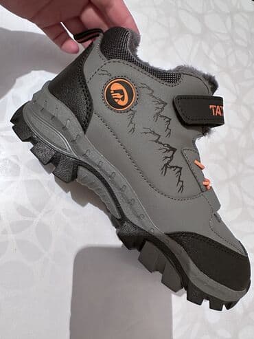 nike react: Зимние ботинки 36го размера, новые. Со вставными кошками для — 2