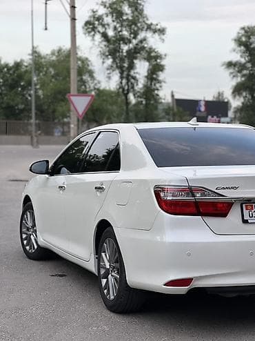 коробка автомат на гольф 2: Toyota Camry: 2017 г., 2.5 л, Автомат, Бензин, Седан — 2