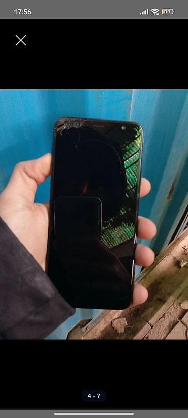 samsung galaxy a32: Самсунг G 4 32 Гб разбит экран но все работает ползыватся можно цена — 1