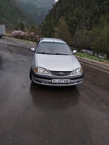 ленд ровер фрилендер: Toyota Avensis: 2002 г., 1.8 л, Ручные, Бензин, Универсал — 4