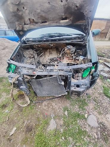 mazda 636: Volkswagen Sharan: 1997 г., 2.8 л, Механика, Минивэн — 6