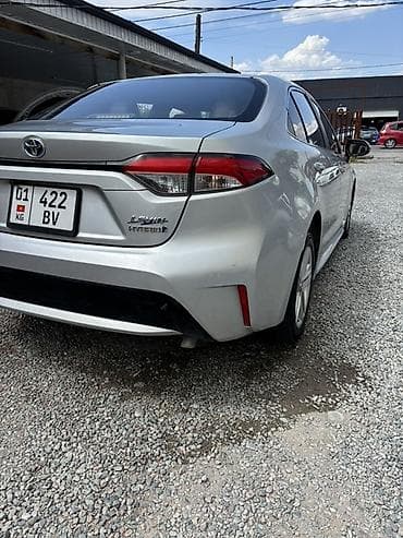 e2 byd: Toyota Levin: 2019 г., 1.8 л, Вариатор, Гибрид, Седан — 4
