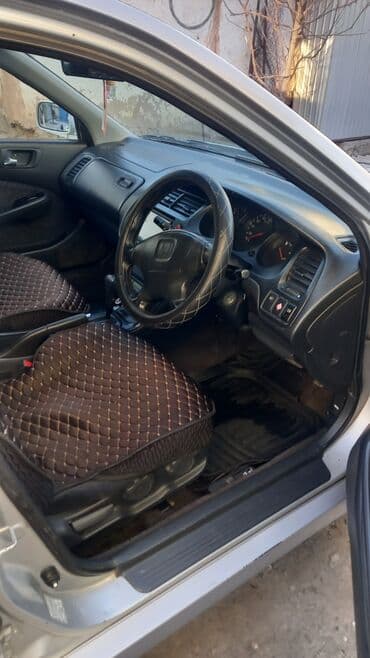 аксессуары авто: Honda Accord: 2000 г., 2 л, Автомат, Бензин, Седан — 9