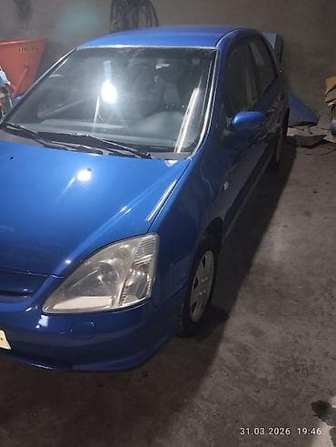 Унаа: Honda Civic: 2003 г., 1.6 л, Кол менен иштөөчү, Бензин, Хетчбек — 7