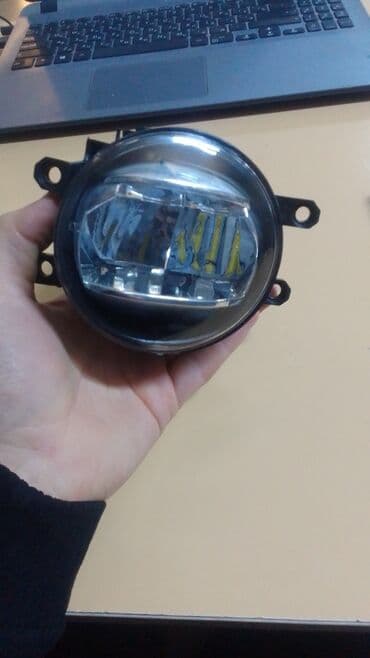 катафоты: Бампер Toyota, Новый, Аналог — 3