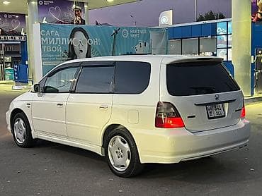 Honda Odyssey: 2002 г., 2.3 л, Автомат, Газ, Минивэн — 1
