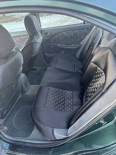 mitsubishi eclips: Toyota Avensis: 1999 г., 1.8 л, Механика, Бензин, Седан — 5