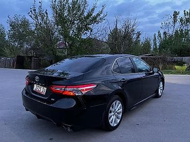 Toyota Camry: 2019 г., 2.5 л, Автомат, Бензин, Седан