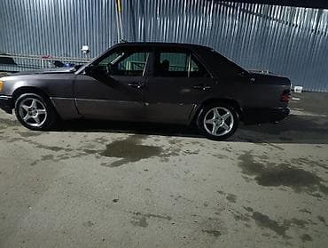 lexus e: Mercedes-Benz W124: 1992 г., 0.2 л, Автомат, Бензин, Седан — 5