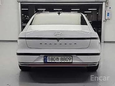 Продажа авто: Hyundai Grandeur: 2023 г., 1.6 л, Автомат, Гибрид, Седан — 3