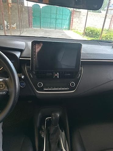 byd e2 2019: Toyota Corolla: 2019 г., Автомат, Гибрид, Седан — 2
