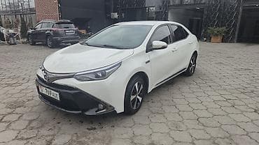 lexus rx 450h: Toyota Corolla: 2019 г., 1.8 л, Вариатор, Гибрид, Седан — 2