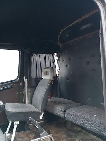 спринтер бутка 2 7: Кабина Mercedes-Benz — 2