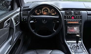 Продажа авто: Mercedes-Benz E-класс AMG: 2002 г., 5.5 л, Бензин — 6