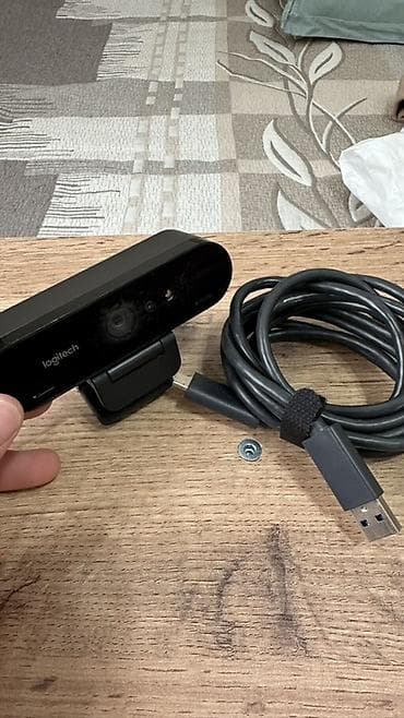 монито: Веб‑камера Logitech Brio 4K Webcam Отдаю по спец цене Свое время — 2