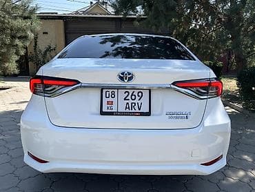 Продажа авто: Toyota Corolla: 2019 г., 1.8 л, Вариатор, Гибрид, Седан — 3