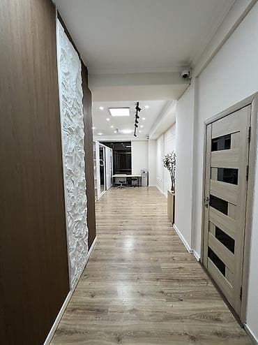 кафе для банкета: Аренда кабинетов в салонах красоты, 20 м², Для бровиста, Для визажиста, Для лешмейкера — 4