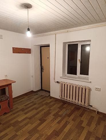 1 комната, Собственник, Без подселения, С мебелью частично at lalafo.kg 1 комната, Собственник, Без подселения, С мебелью частично
