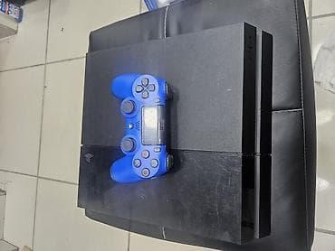 Playstation 4 Fat Прошитый память: 1тб 1 джойстик новый, внутри 5 — 4