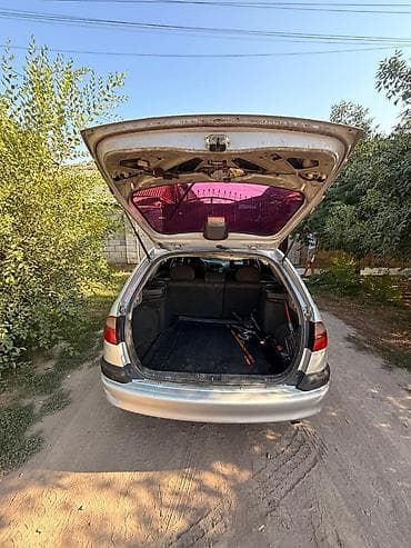 cls 450: Toyota Avensis: 2001 г., 2 л, Механика, Дизель, Универсал — 5
