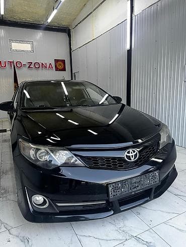 Toyota Camry: 2014 г., 2.5 л, Автомат, Бензин, Седан