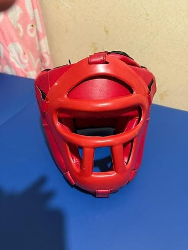 Спорт үчүн башка товарлар: Защитный шлем для единоборств с решёткой (клеткой) для лица, красный — 3