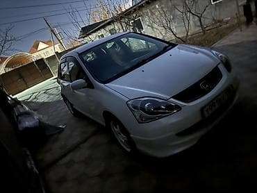 под восстановление: Honda Civic: 2002 г., Хэтчбэк — 3