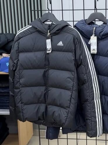 Куртки: Мужская куртка, M, Adidas, Новый, цвет - Черный, Самовывоз — 1