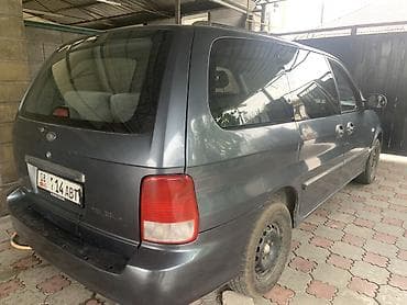 Kia Carnival: 2003 г., 3 л, Дизель, Минивэн — 4