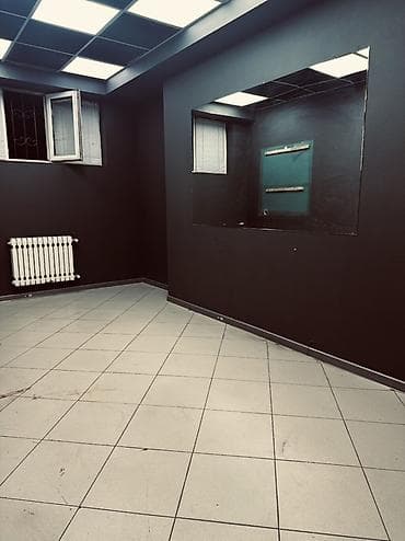 пренда: Сдаю Коммерческое помещение 130м2 5 комнат,на первом этаже в элитном — 3