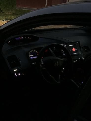 jeep compas: Honda Civic: 2008 г., 1.8 л, Автомат, Газ, Седан — 8