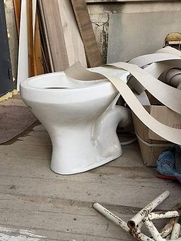 старый толчек: Унитаз Напольный, Материал: Фаянс — 2