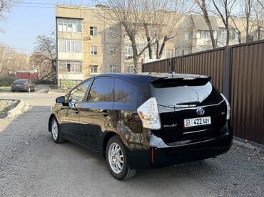 купить задний фонарь тойота авенсис бу: Toyota Prius: 2011 г., 1.8 л, Автомат, Гибрид — 3