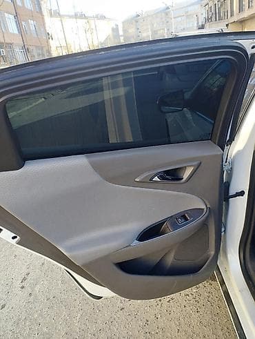 geely l7: Chevrolet Malibu: 2017 г., 1.5 л, Автомат, Бензин, Седан — 5