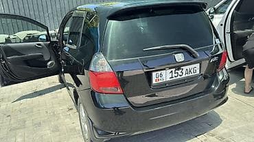 Транспорт: Honda Fit: 2003 г., 1.5 л, Вариатор, Бензин, Хэтчбэк — 4