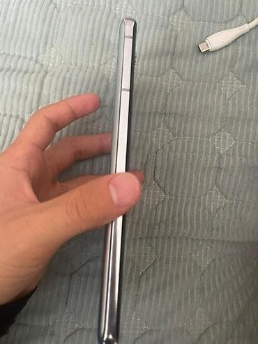 s20 plus: Samsung Galaxy S21 Ultra 5G, Б/у, 256 ГБ, цвет - Серебристый, 2 SIM, eSIM — 6