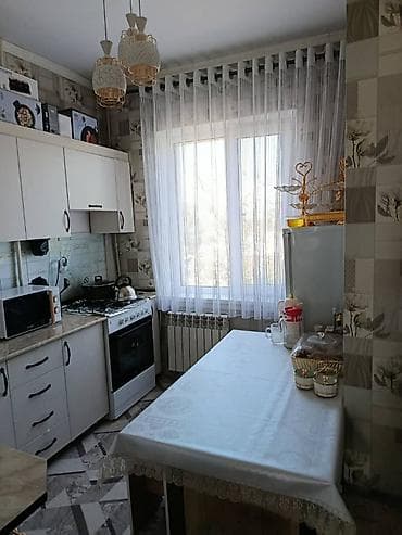 Квартиры: 3 комнаты, 64 м², 105 серия, 3 этаж, Евроремонт — 1