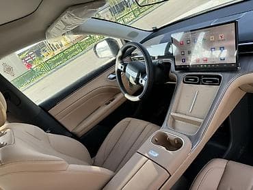 купить электрический автомобиль: Zeekr : | 2026 г. Кроссовер — 3