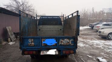 ford cargo: Легкий грузовик, Hyundai, 2 т — 8
