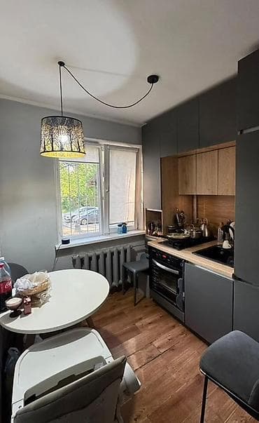 квартиры 3 комната: 3 комнаты, 64 м², 104 серия, 1 этаж, Косметический ремонт — 1